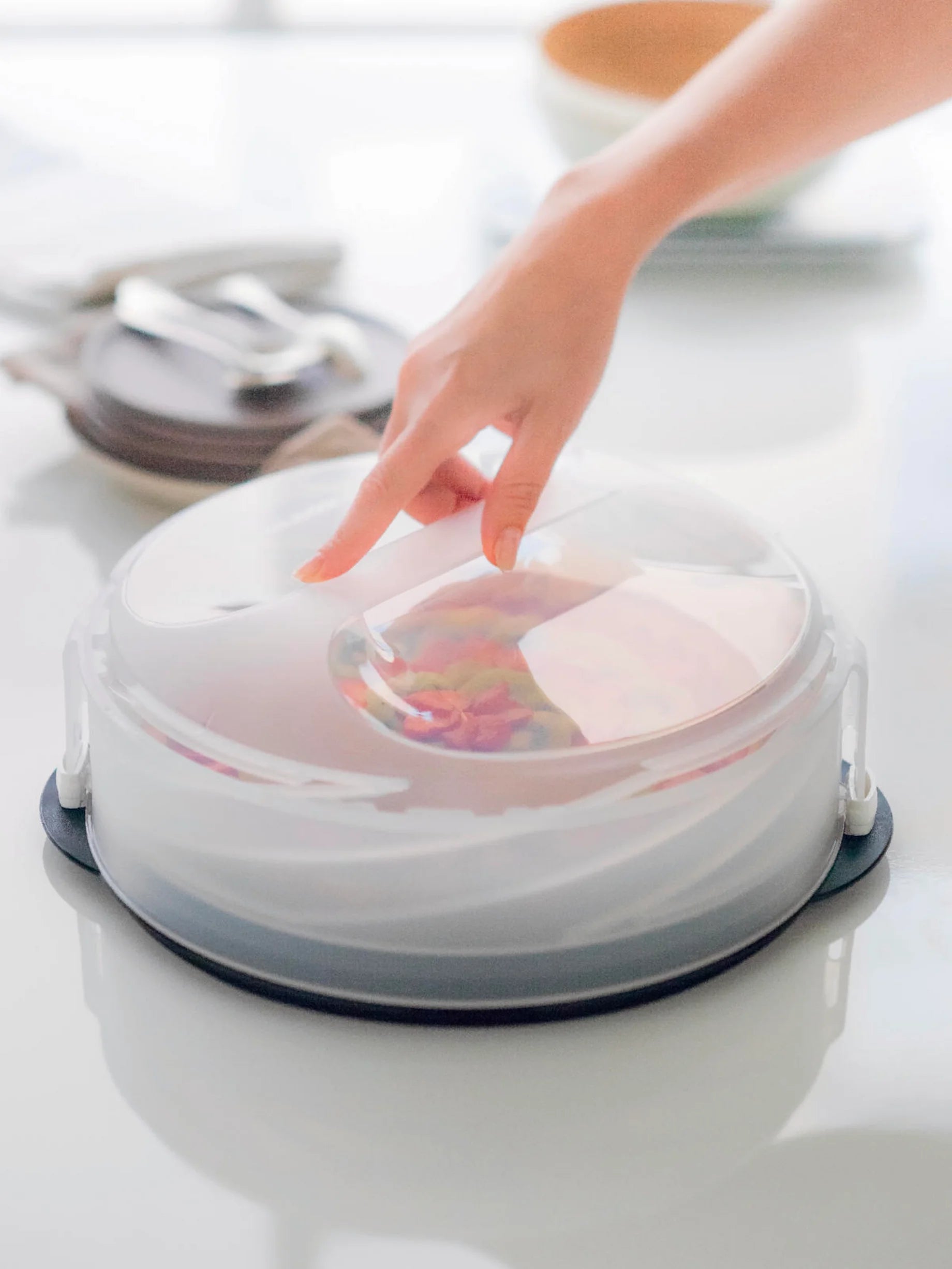 Emeletes Tortatartó